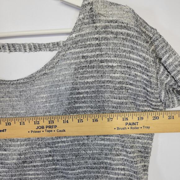 Aeropostale Sweater Womens Medium Gray White Open Back Scoop Y2K Casual Everyday - Picture 6 of 11